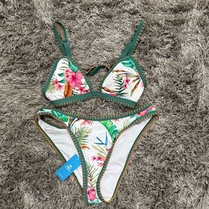 Cupshe Green Floral Bikini Set